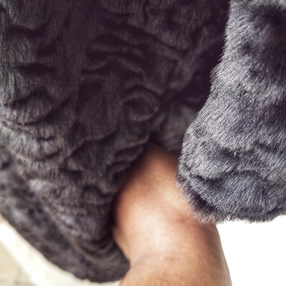 Koan Outerwear Jacquard Faux Fur Coat/Jacket SzXL - Picture 4 of 8